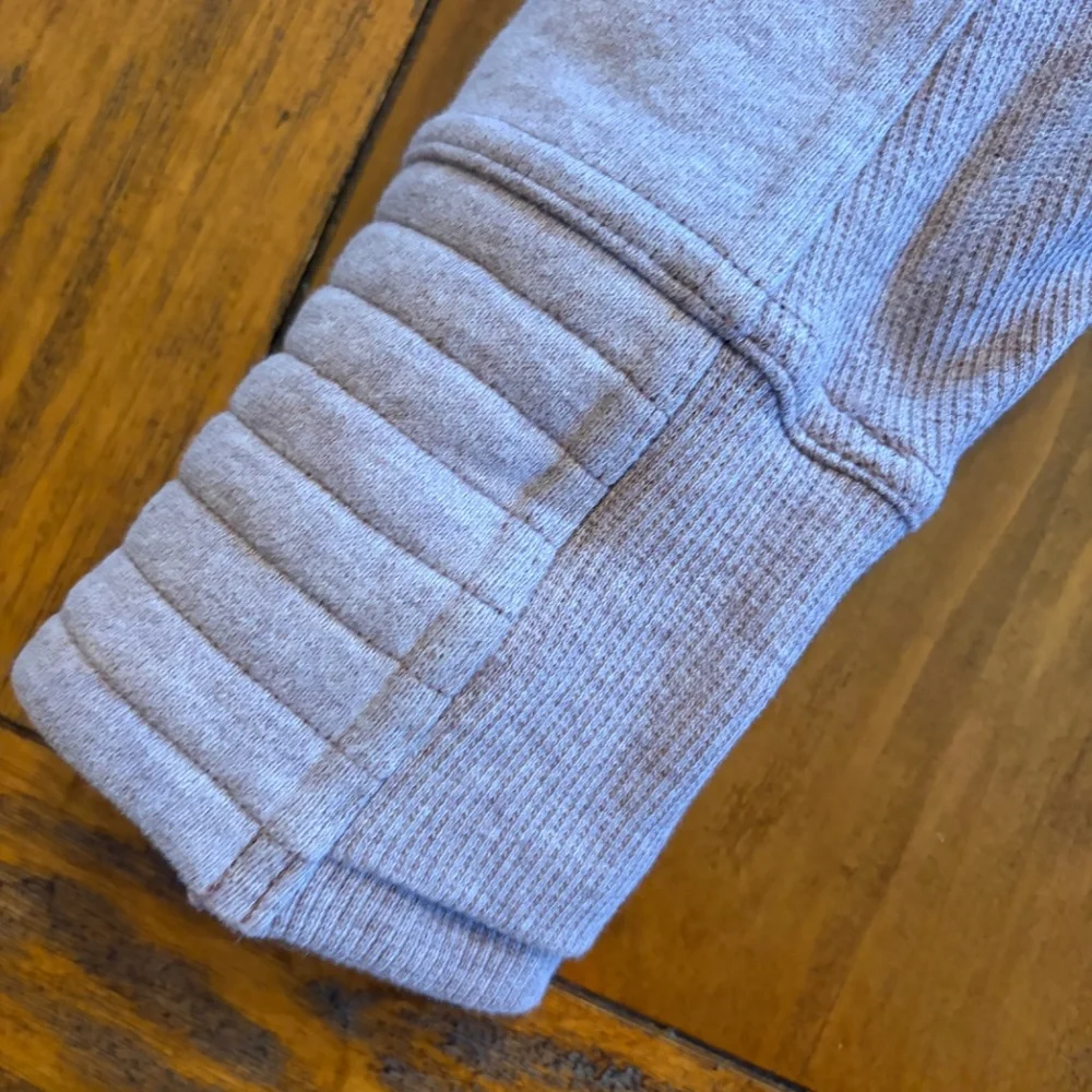 Lululemon sweater jacket, size 12,  cream/light blush - Picture 5 of 7